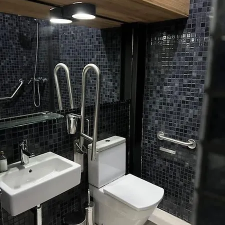 Apartment Japanese Style 9 Person Flat, Close To Alhambra